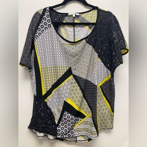 4 for $25 💛 MIKO Mixed Print & Lace Short Sleeve Top 🖤 - 2X